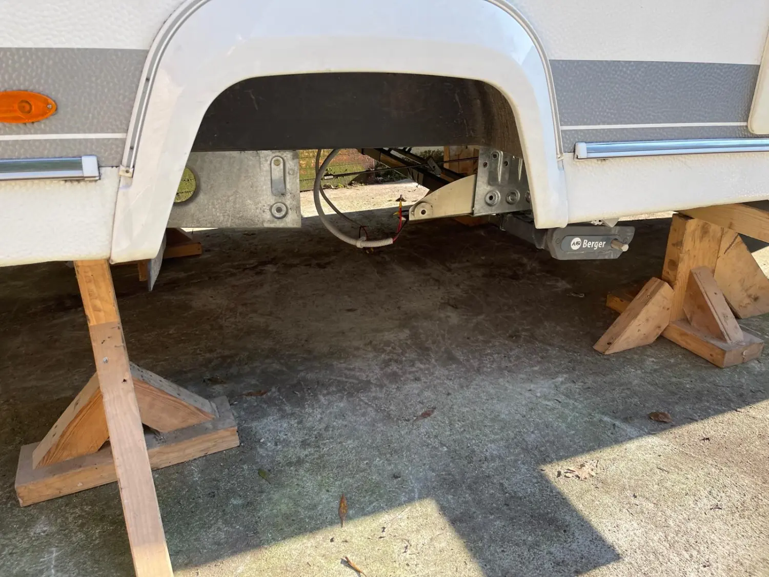 Caravan Goecke, Achsenproblem